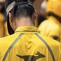 美团回应“北大毕业送外卖”